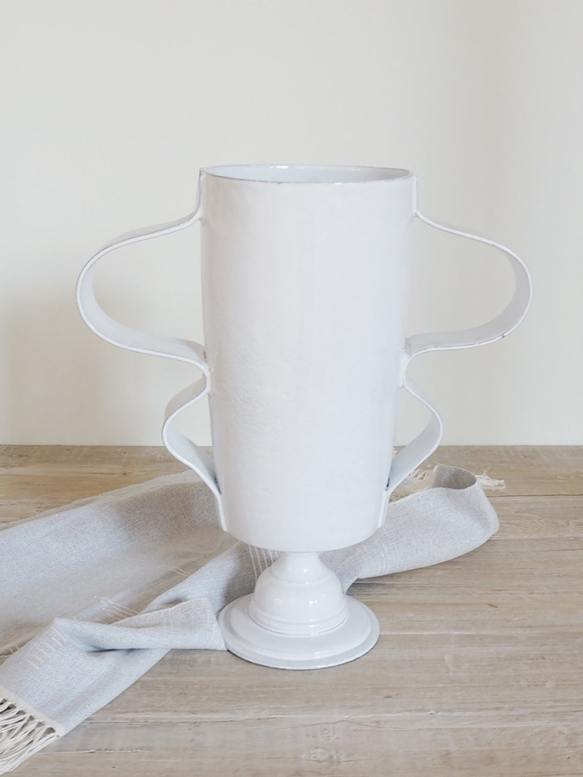 Astier de Villatte Vase