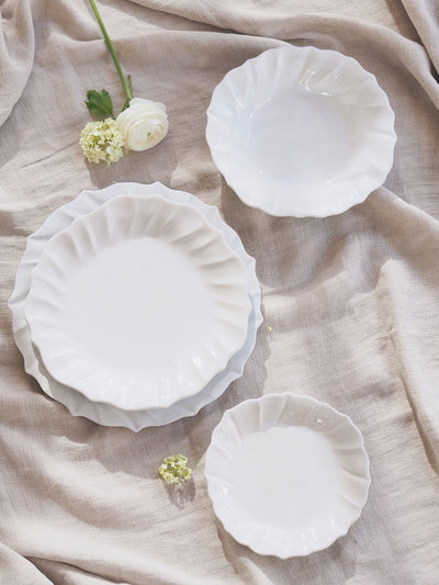 Incanto White Ruffle Bowl