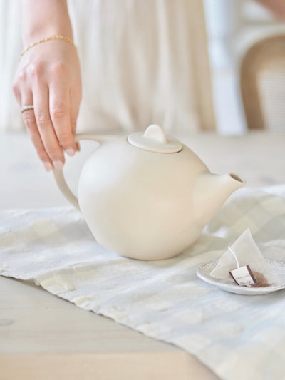 Fitz Pearl Teapot