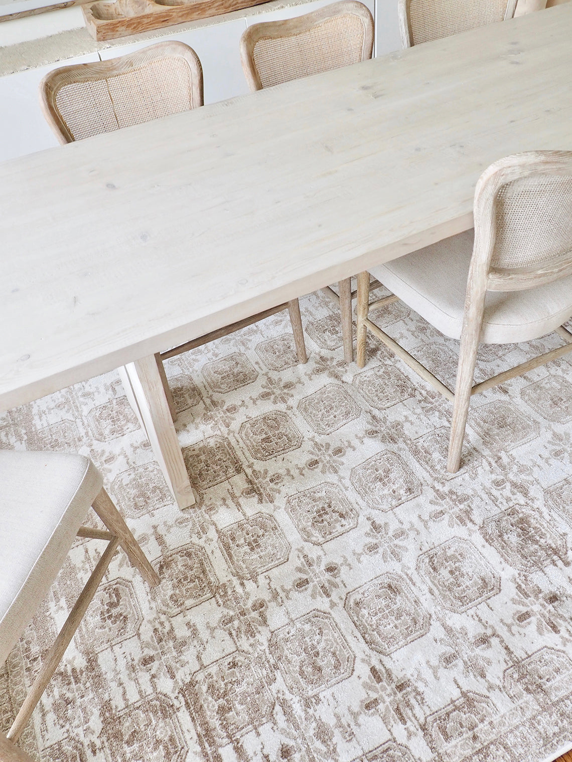 Melia Beige Rug