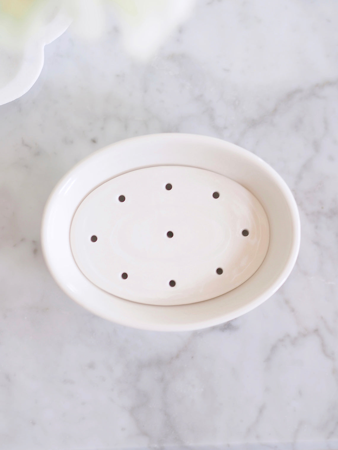 White Soap Dish & Strainer