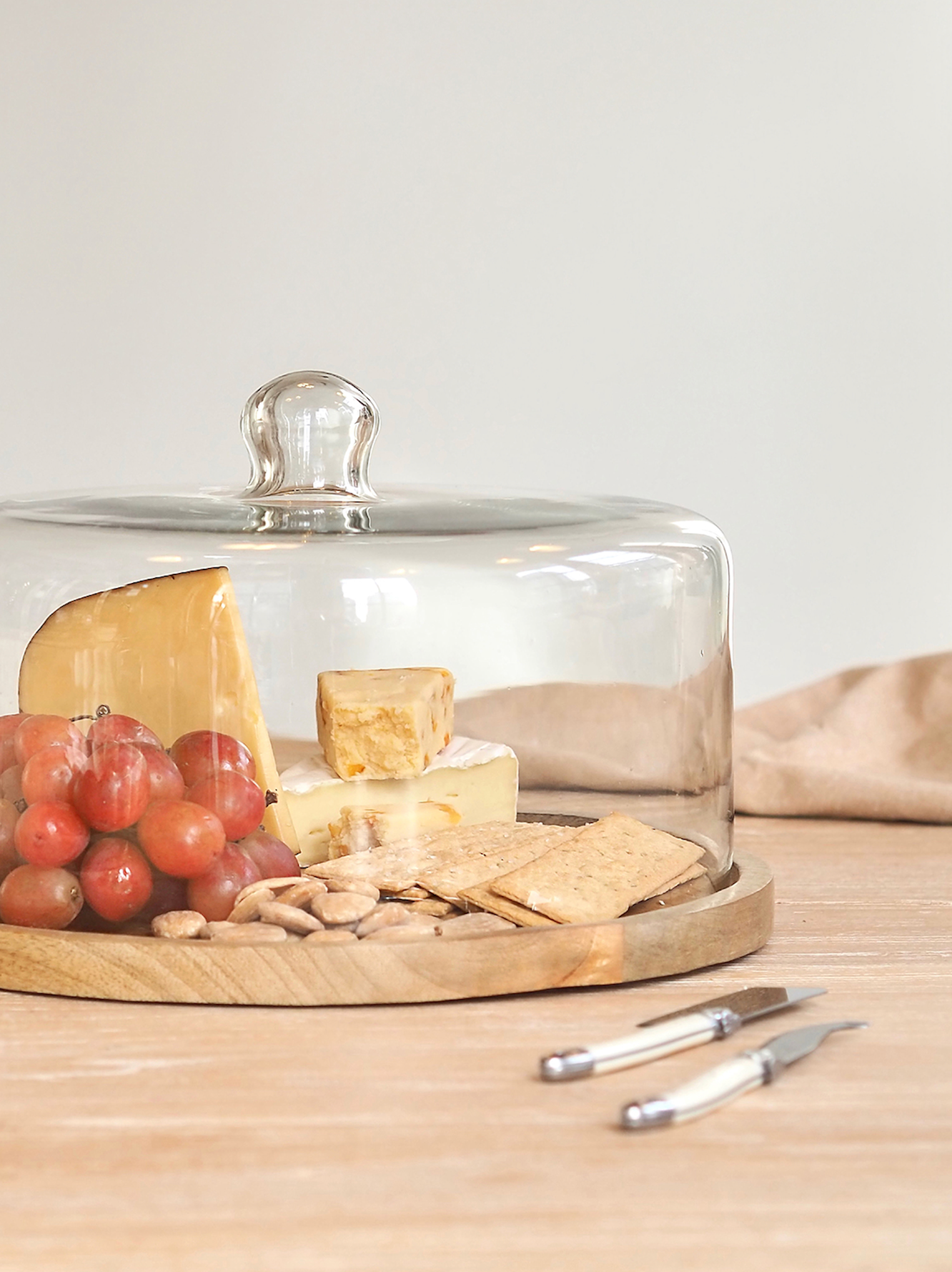 Violette Cheese/Cake Plate w/ Dome - The Cross Decor & Design