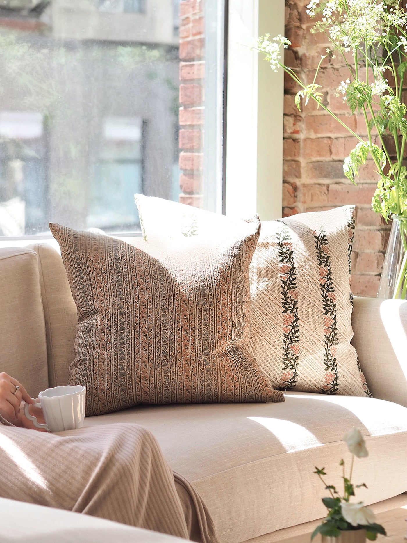 Etna Multi Pillow | 22x22