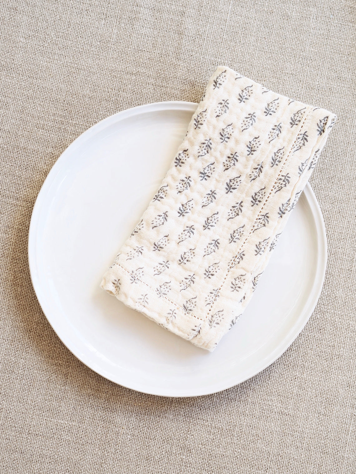 Livia Ivory Napkin - The Cross Decor & Design