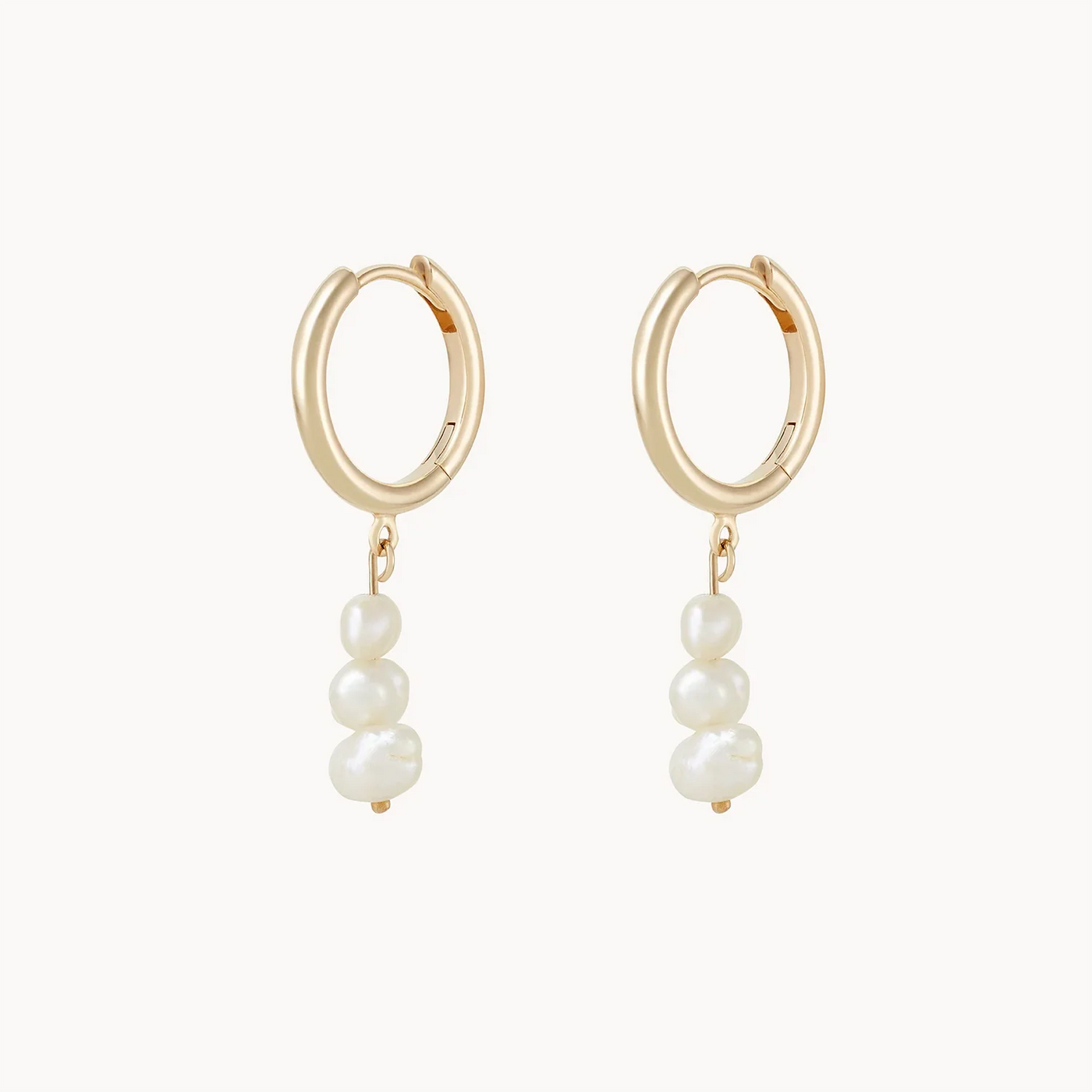 Pearl Sway Hoops | 14K Gold