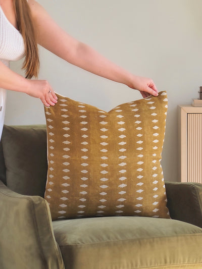 Villa Mustard Pillow | 22x22
