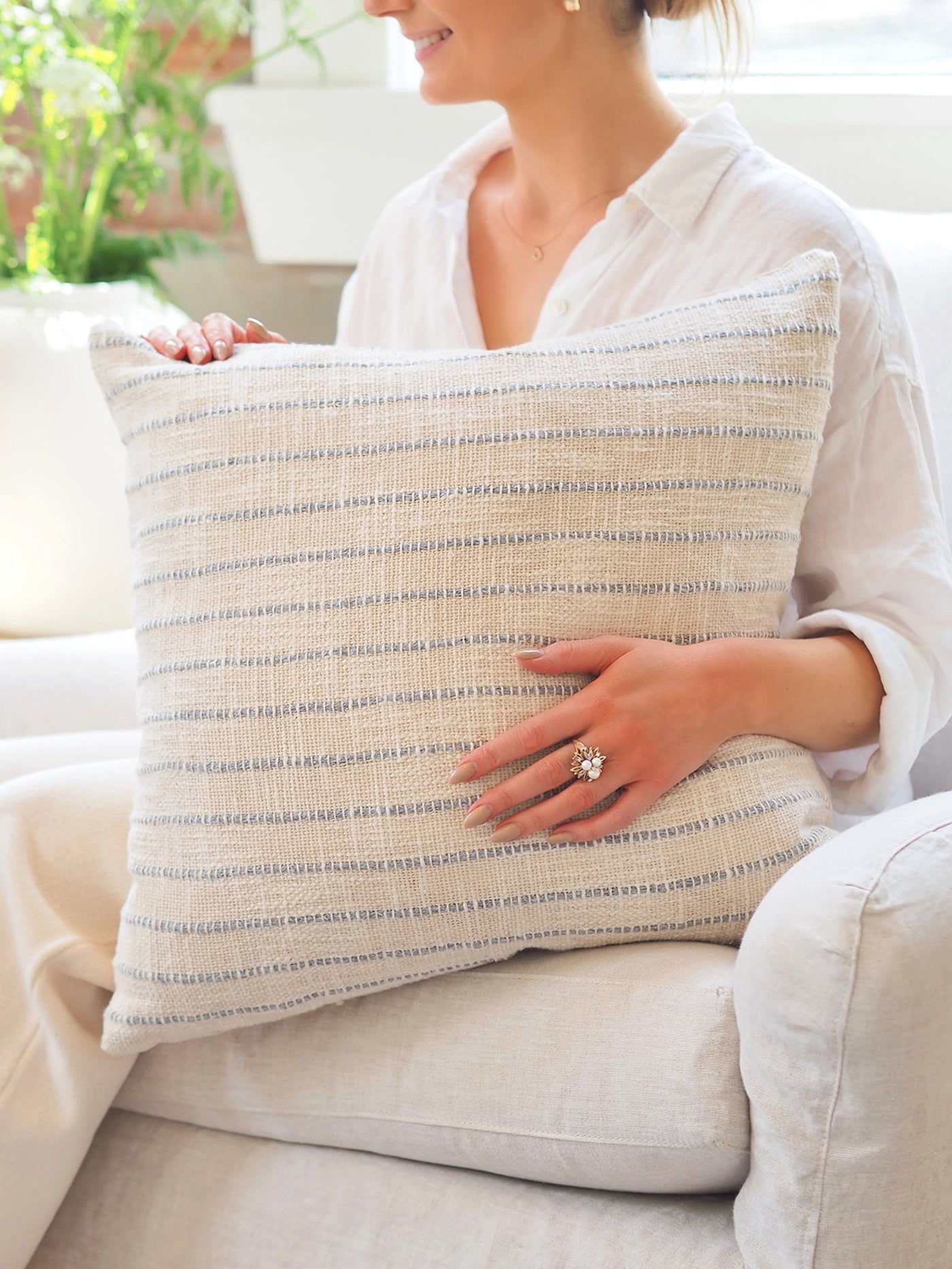 JoJo Ivory/Blue Grey Pillow | 20x20