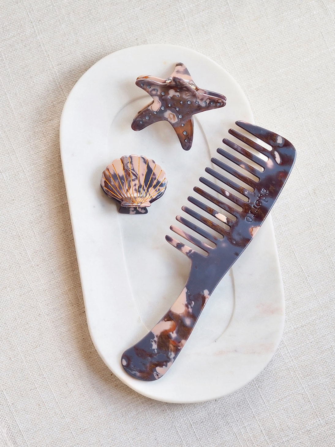 Brunette Seaside Claw Clips - The Cross Decor & Design
