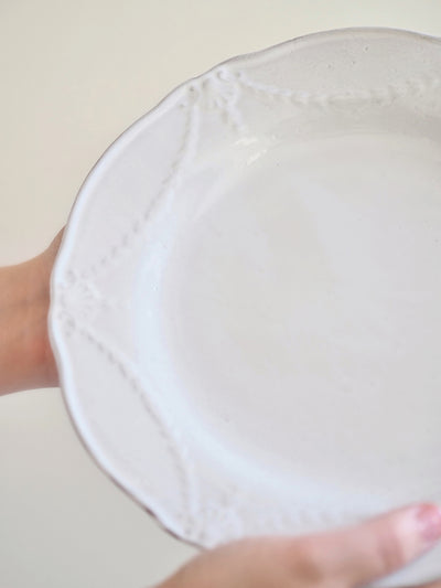 Cambridge Dinner Plate - The Cross Decor & Design