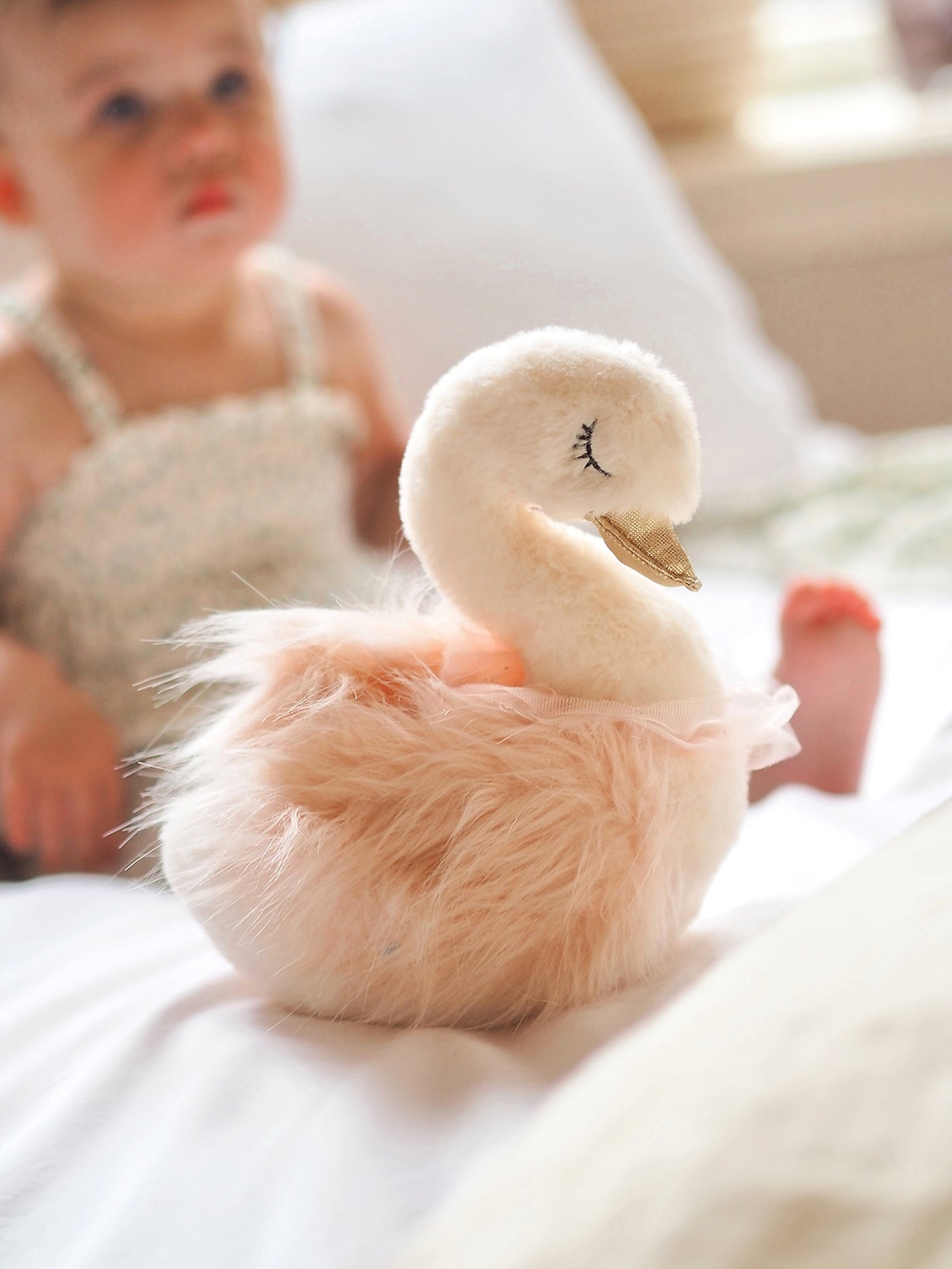 Salina Swan - The Cross Decor & Design