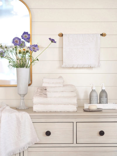 Ubud White Towels