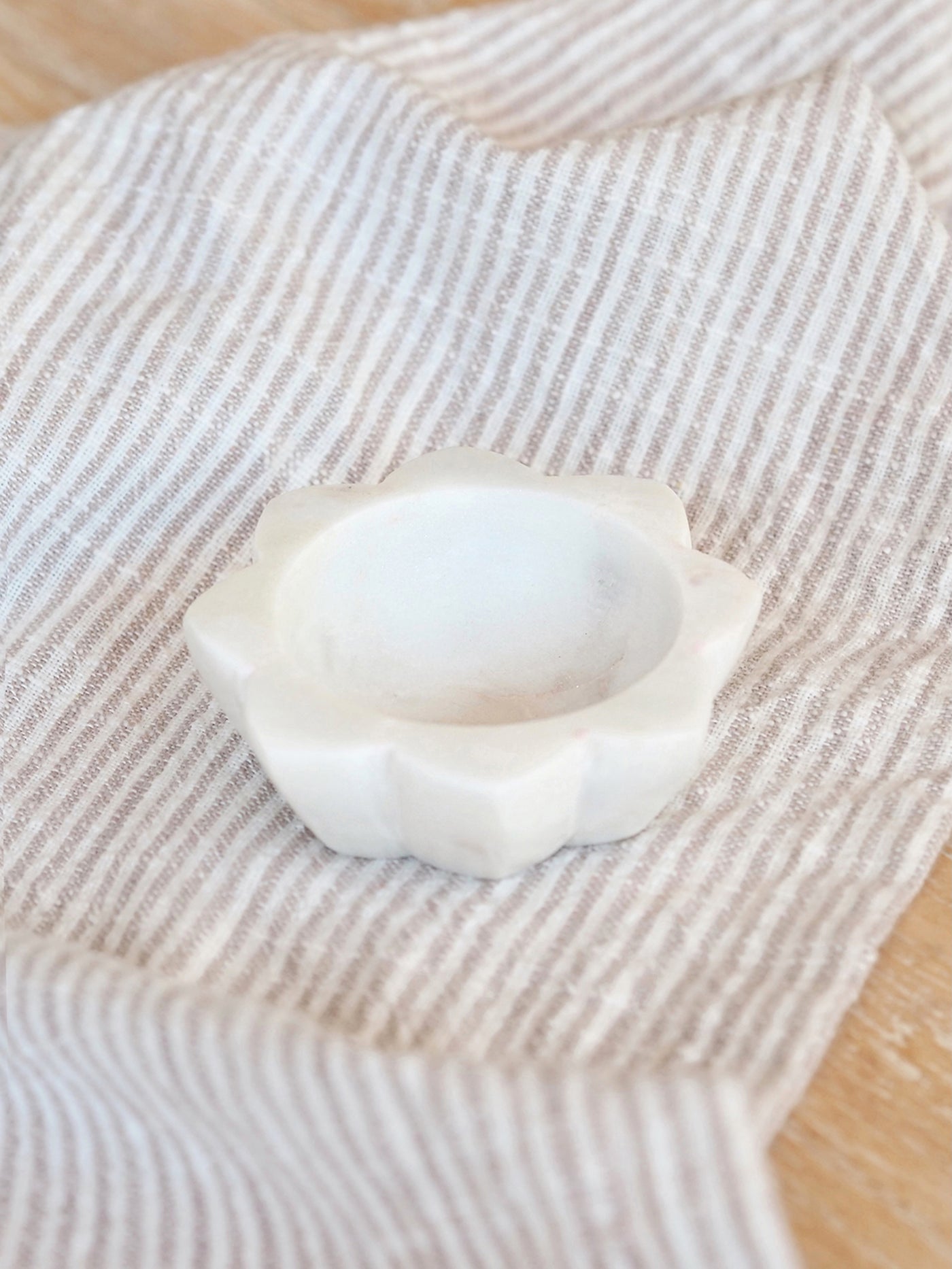 Marble Lotus Pinch Bowl - The Cross Decor & Design