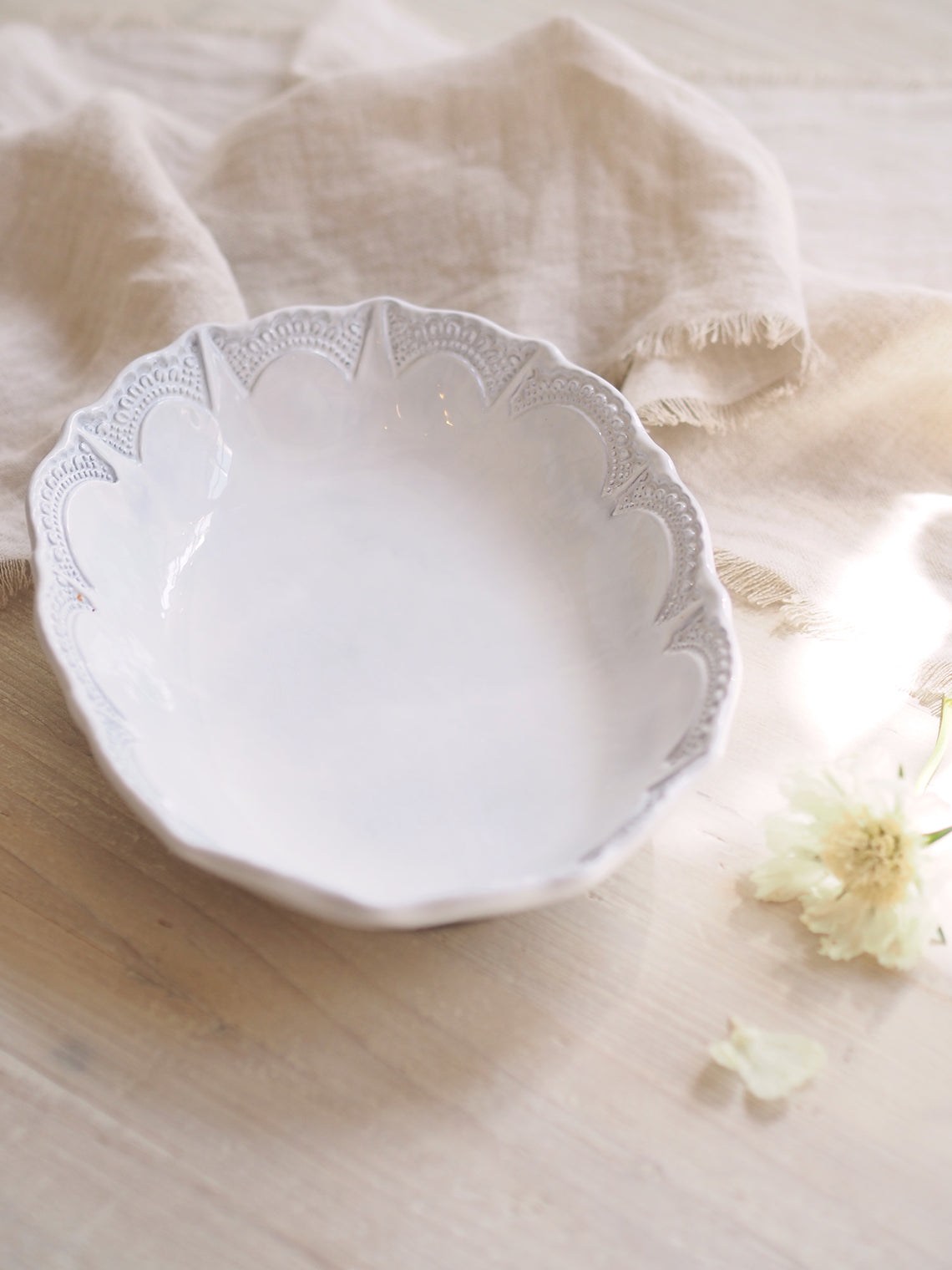 Incanto White Lace Oval Serving Bowl | Small