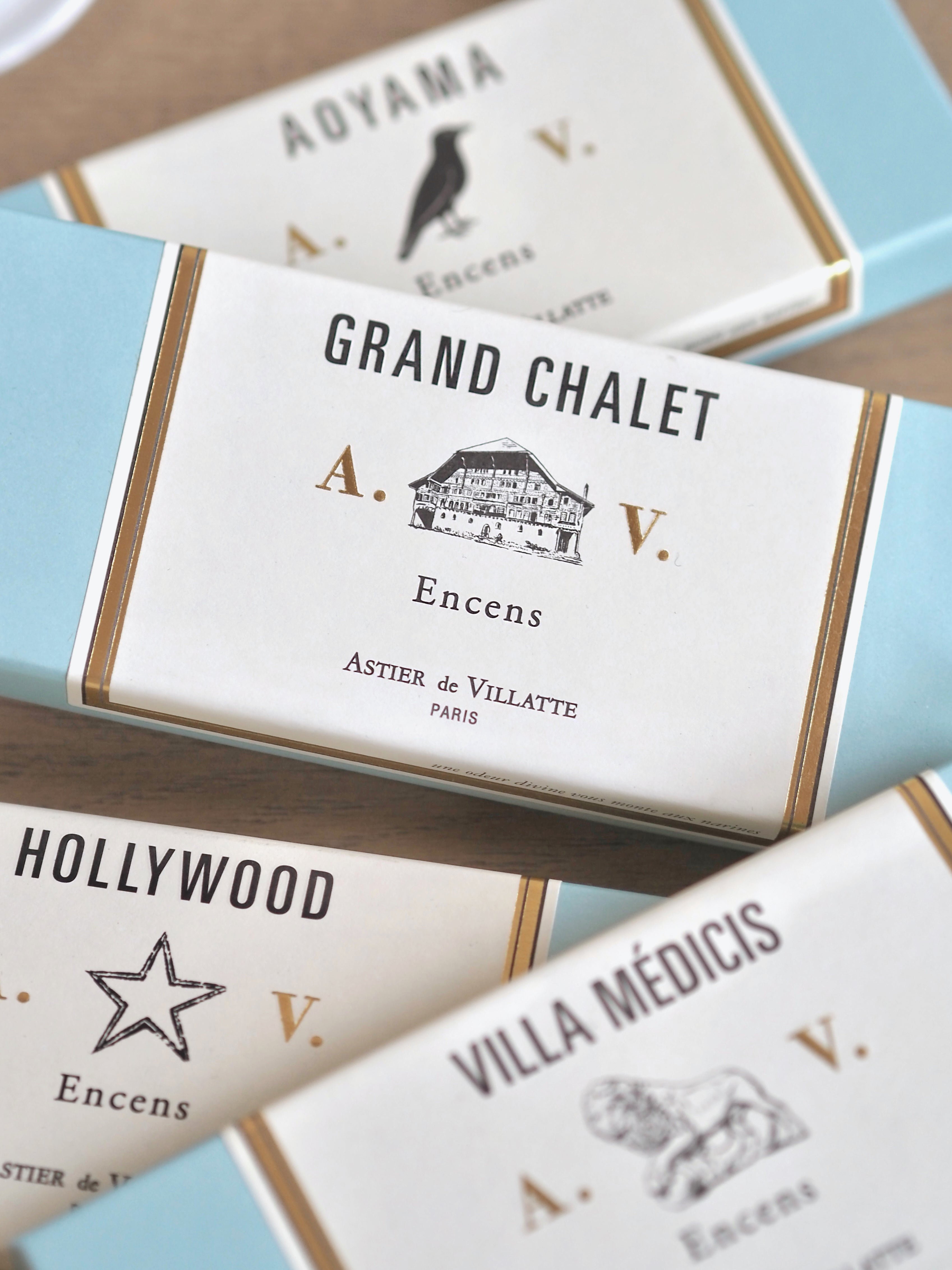 Astier de Villatte お香 GRAND CHALET Grand Chalet | Astier de Villatte Paris Collection | Aedes.com