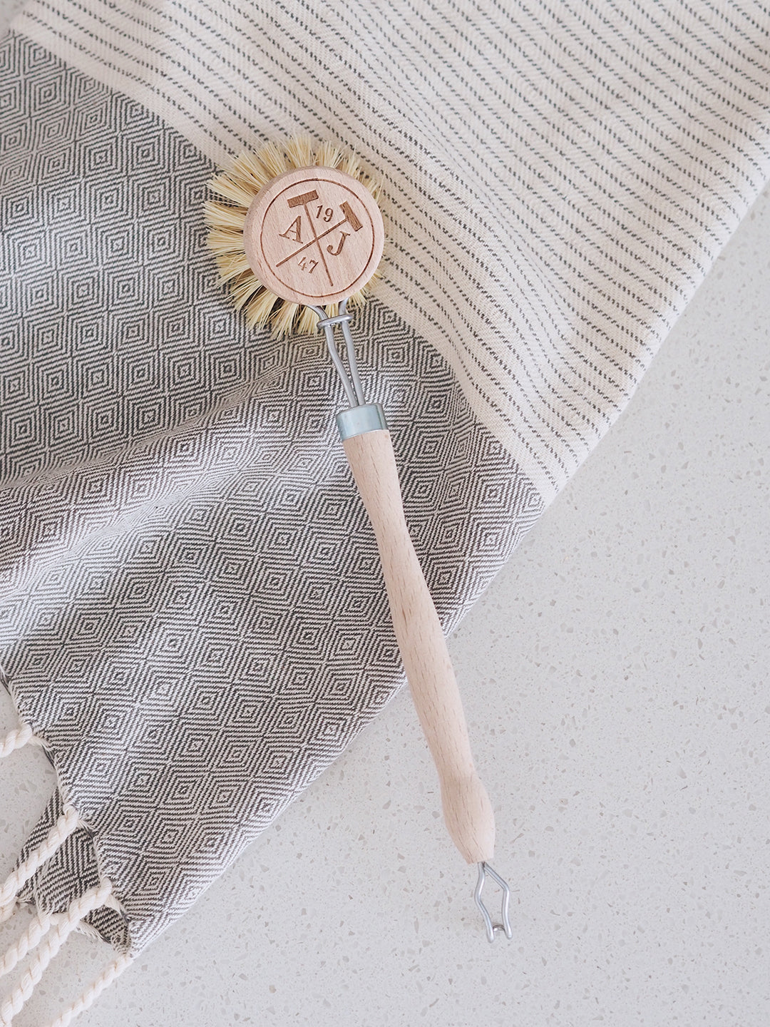 Spotless Dish Brush