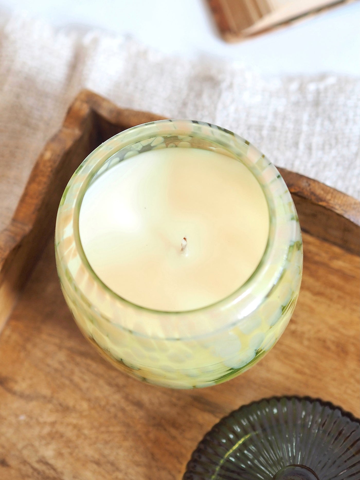 Leaves & Acorn Candle