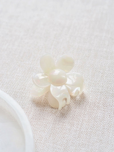 Jasmine Flower Claw Clip