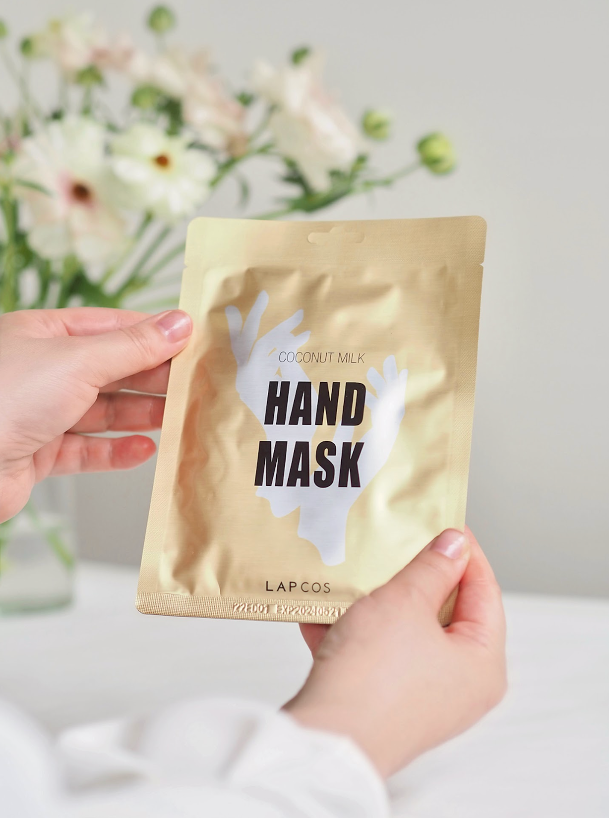 Coconut Milk Hand Mask