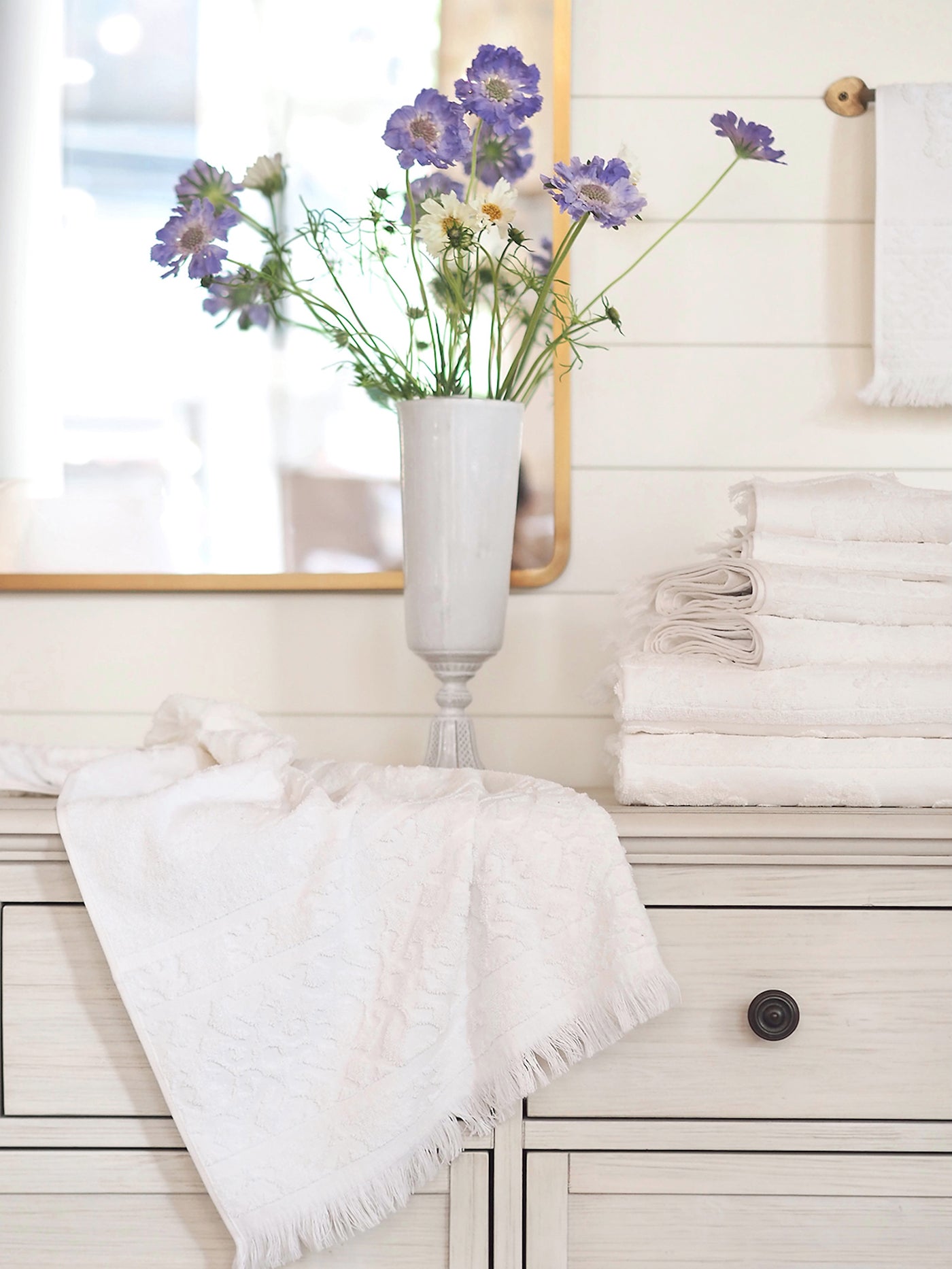 Ubud White Towels