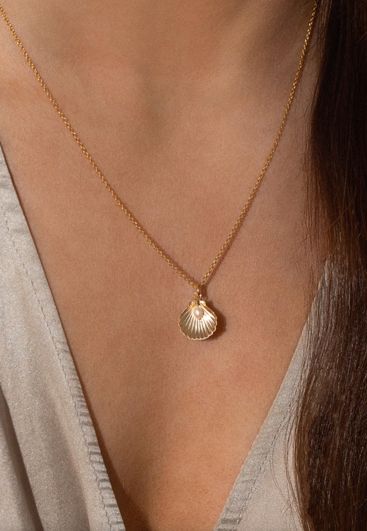 Ariel Pearl Necklace The Cross Decor Design