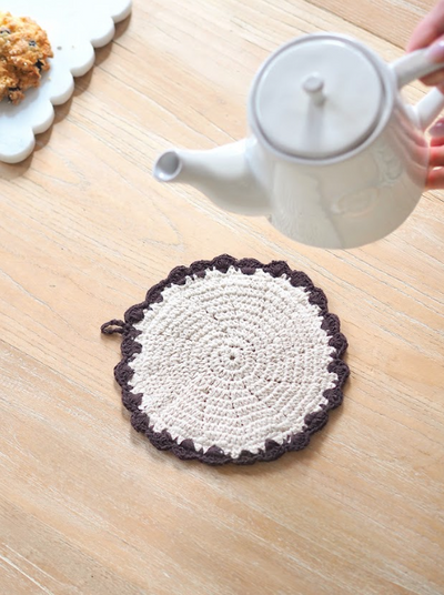 Black & White Round Crocheted Pot Holder - The Cross Decor & Design