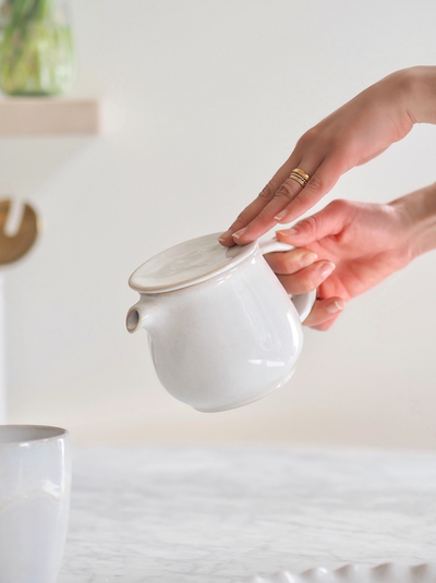 Roda Branca Teapot w/ Infuser - The Cross Decor & Design