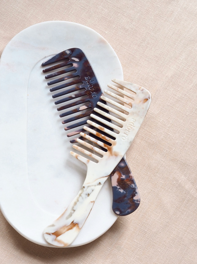 Calacatta Combs - The Cross Decor & Design
