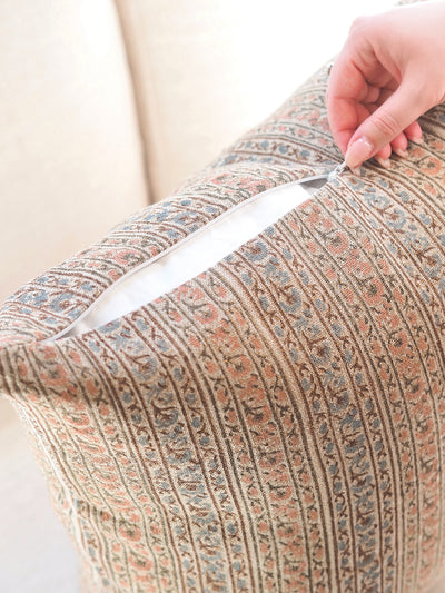 Etna Multi Pillow | 22x22