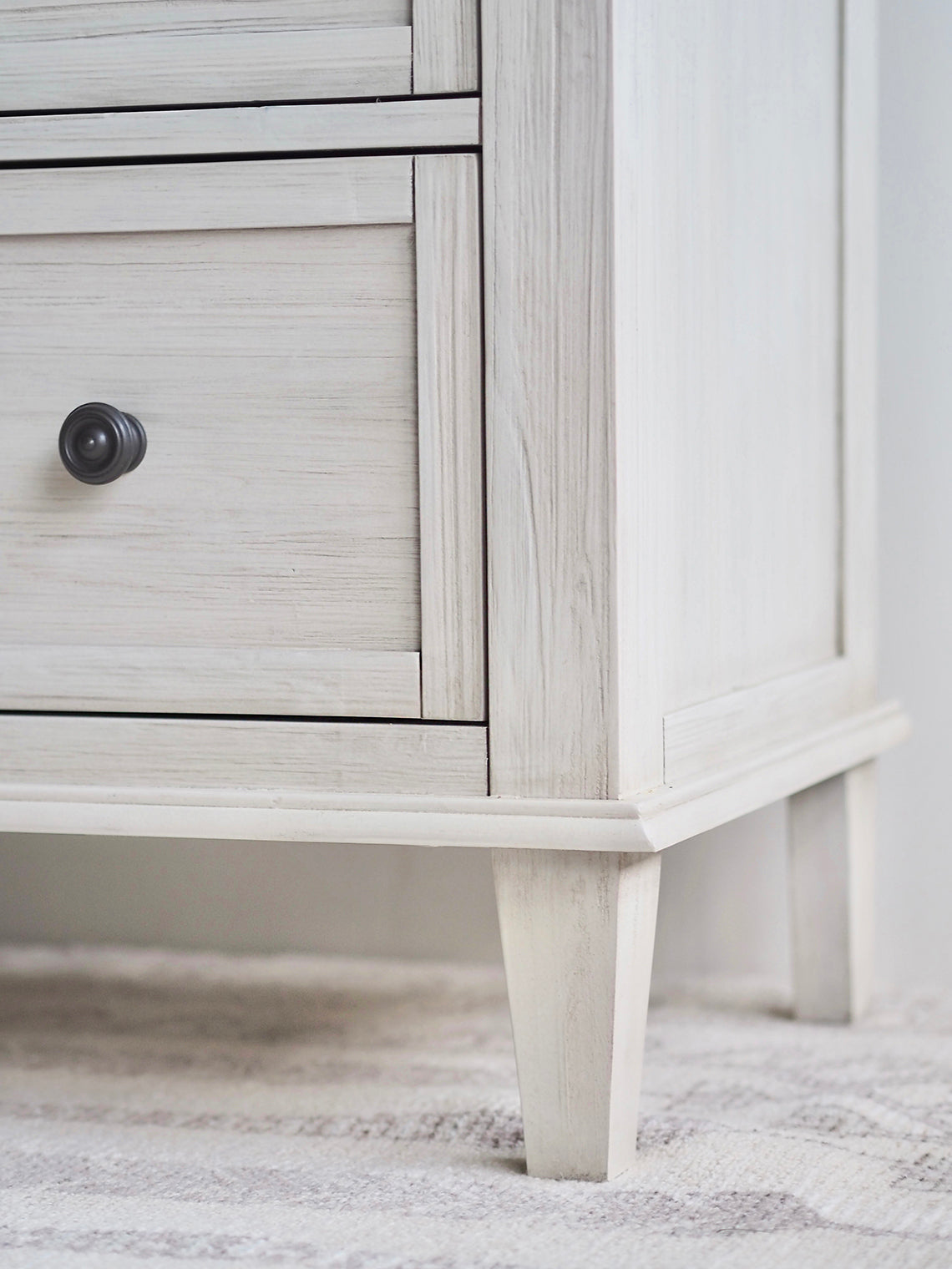 Naomi Dresser - The Cross Decor & Design