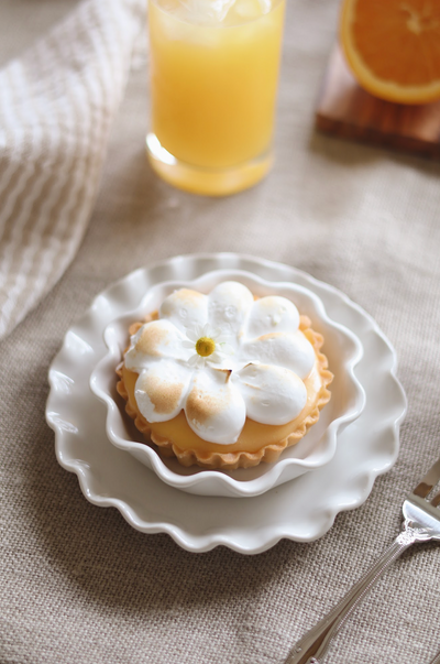 Calypso Scalloped Plates - The Cross Decor & Design