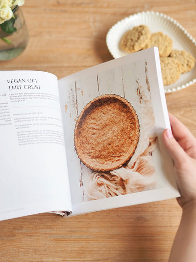 Cozy Vegan Pies And Tarts Book - The Cross Decor & Design