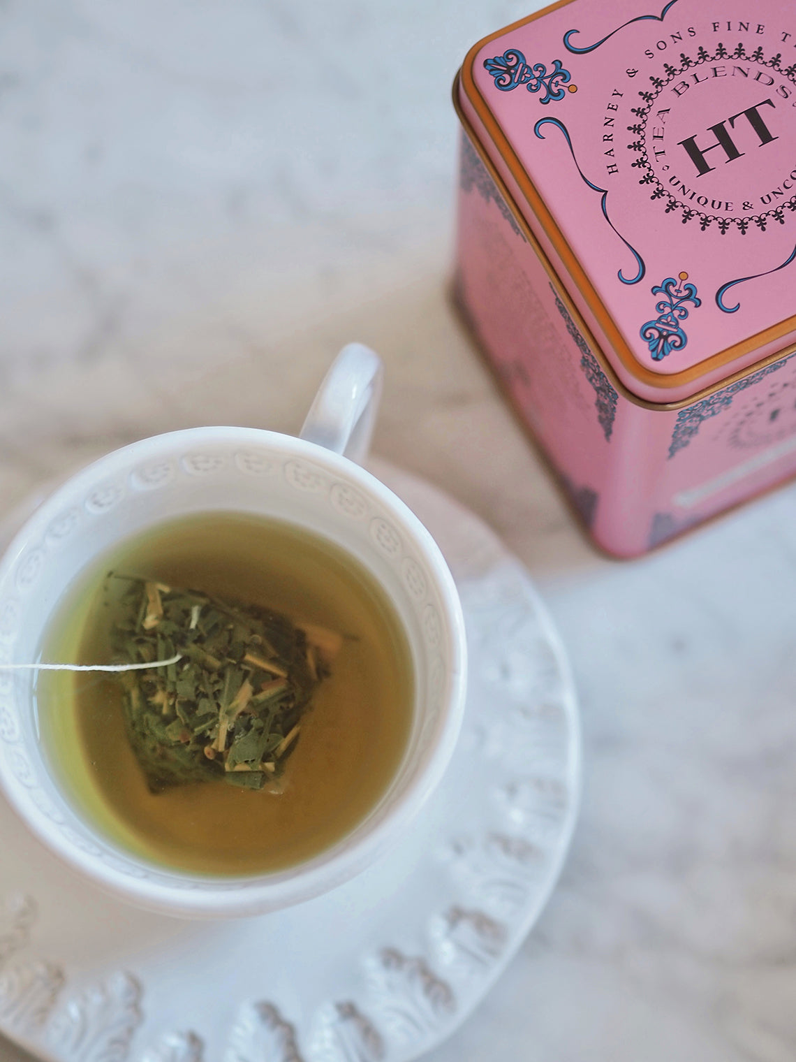 Green Tea with Coconut Tea Tin