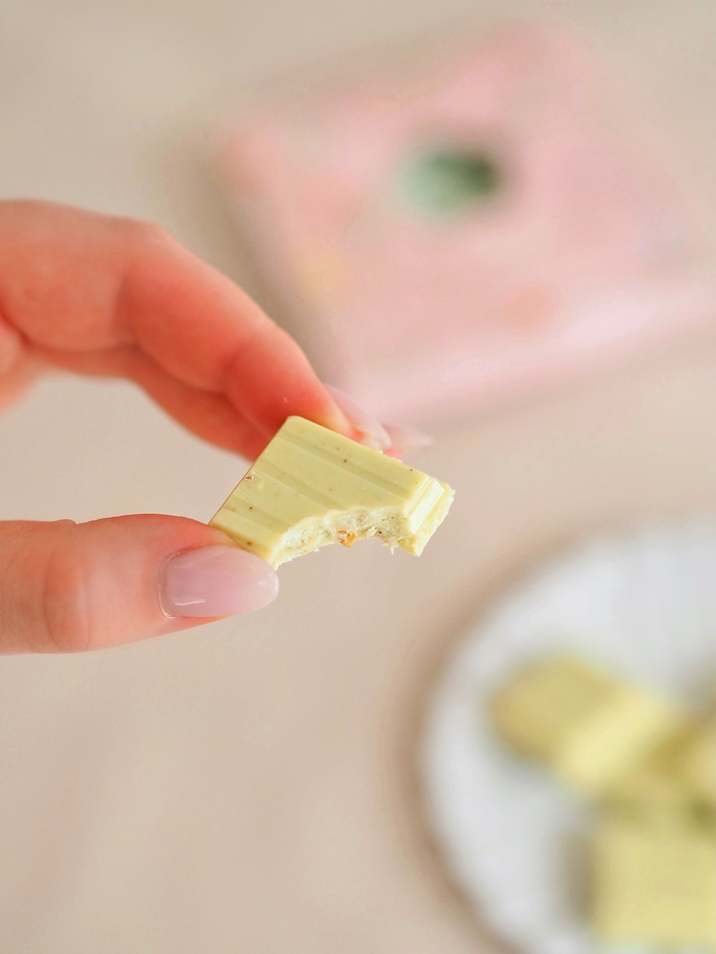 La Vie En Rose Pistachio Crunch Candy Bar