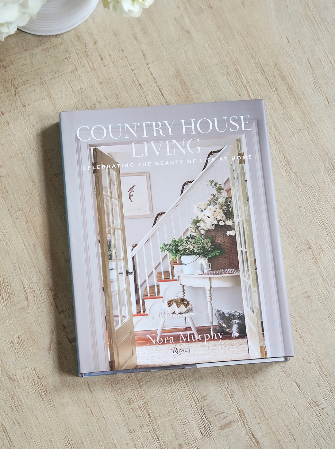 Country House Living Book - The Cross Decor & Design