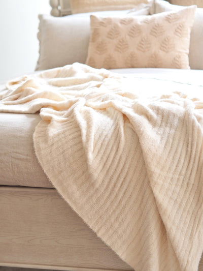 Snug Ivory Throw