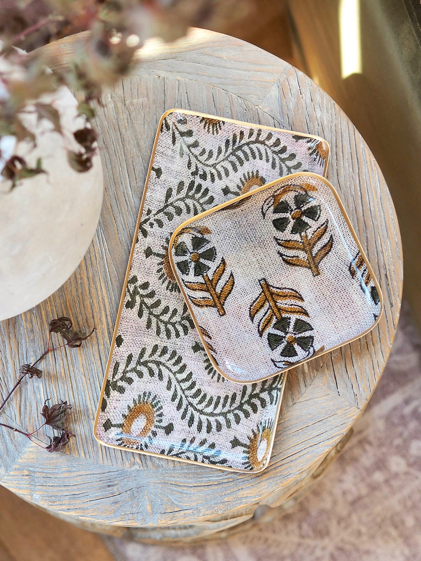 Garden Medallion Tray