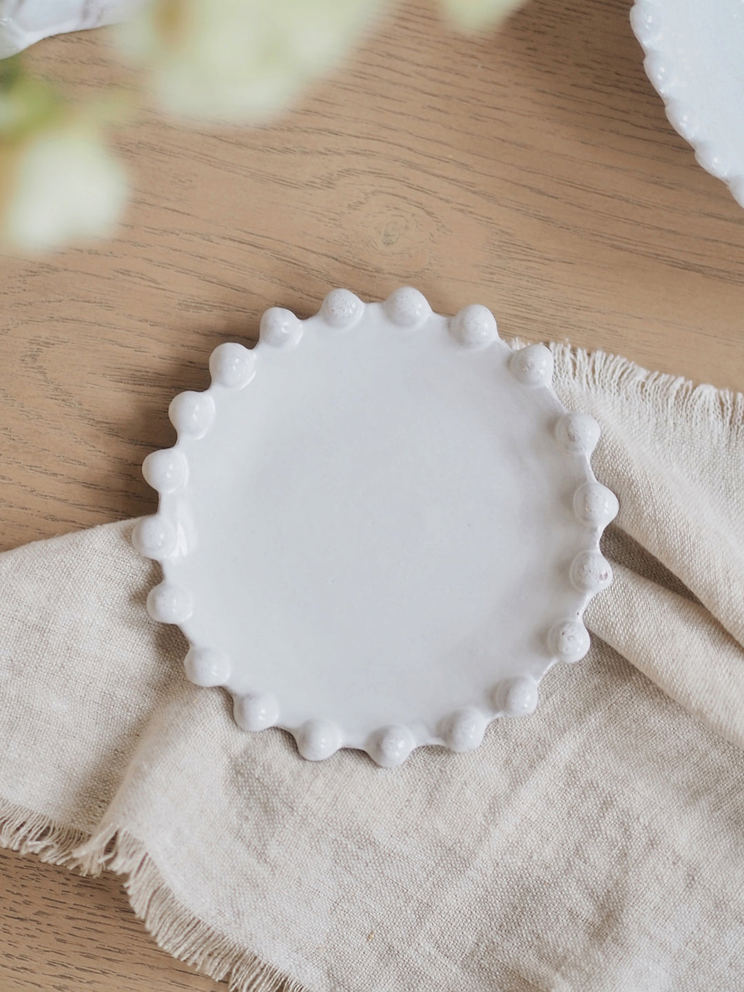 Adélaïde Saucer w/ Large Spheres | The Cross Decor & Design