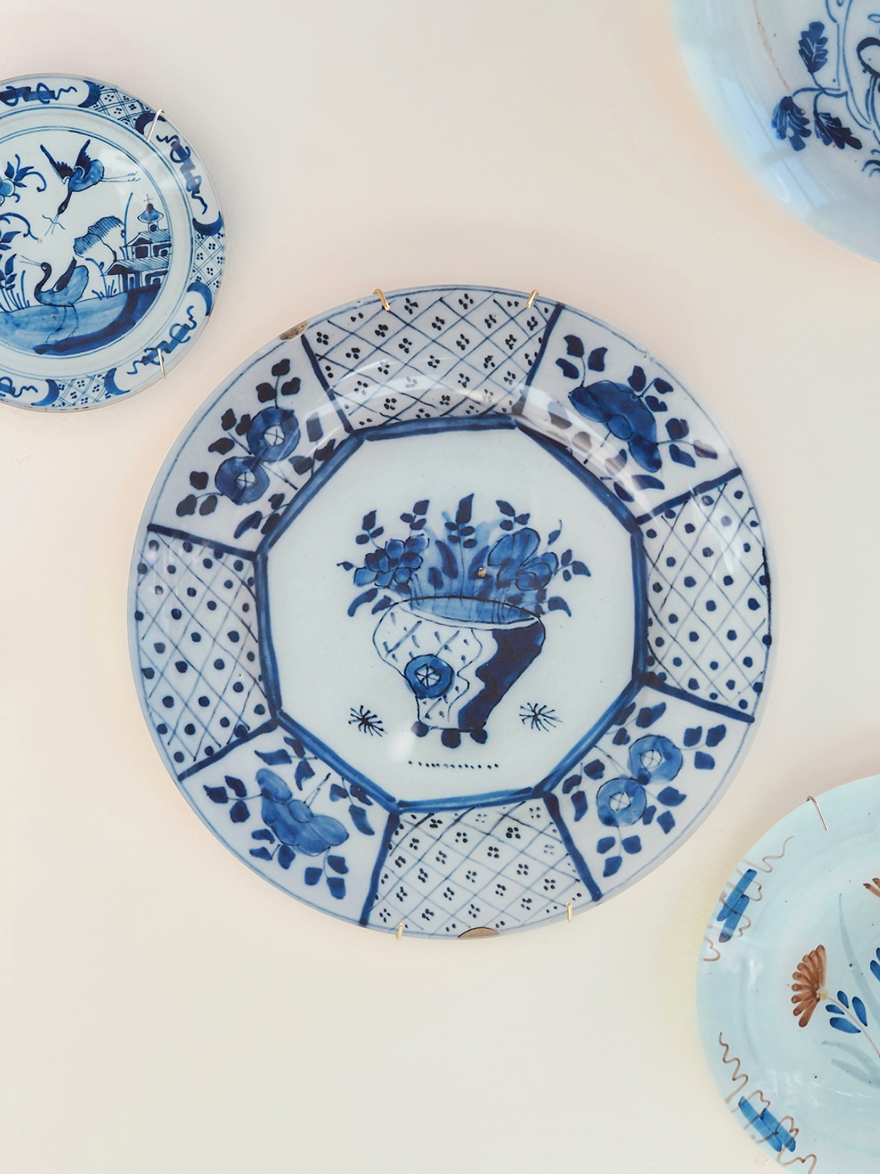 Delft #1 Plate | Weathered