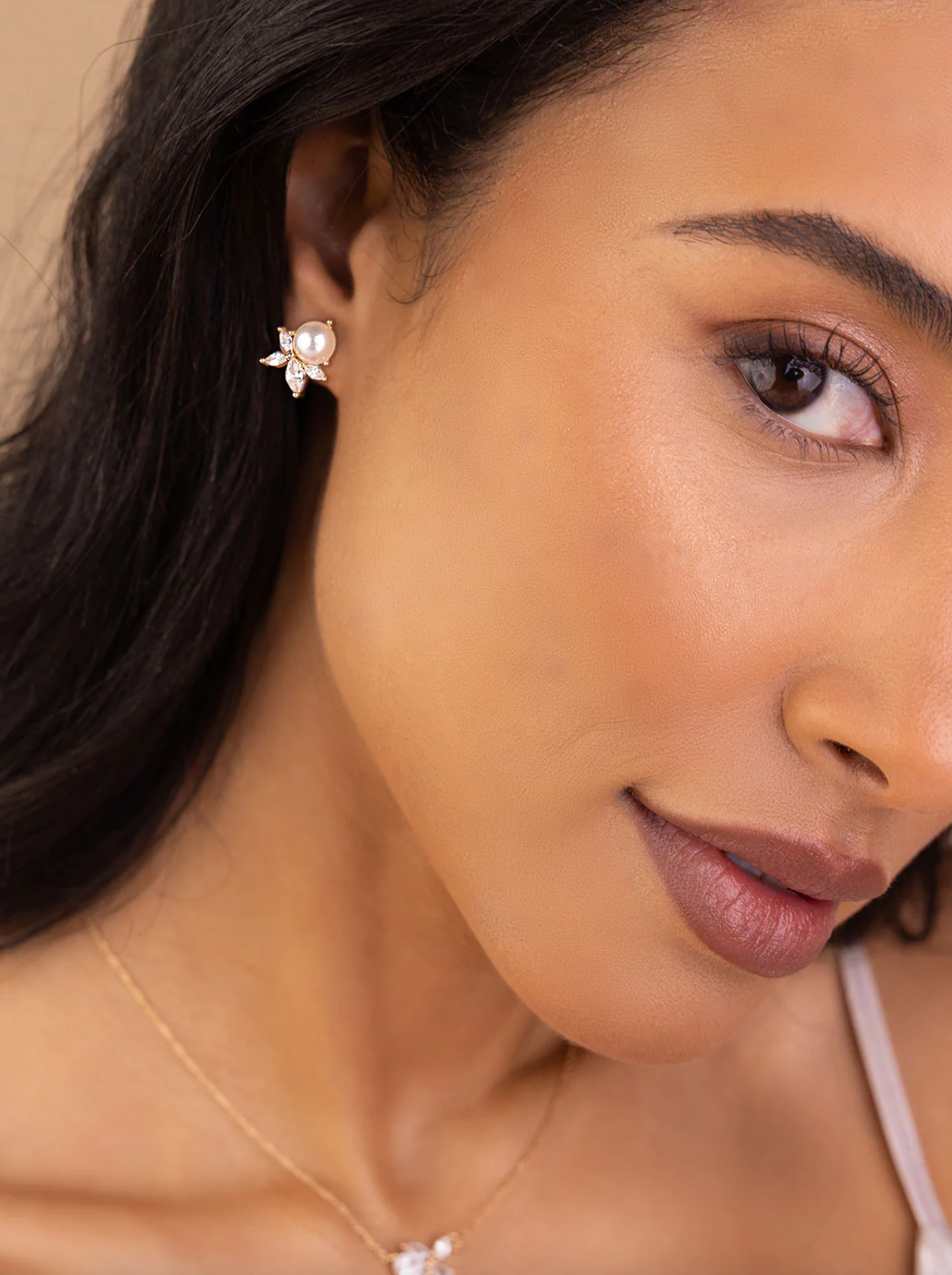 Sandra Studs - The Cross Decor & Design