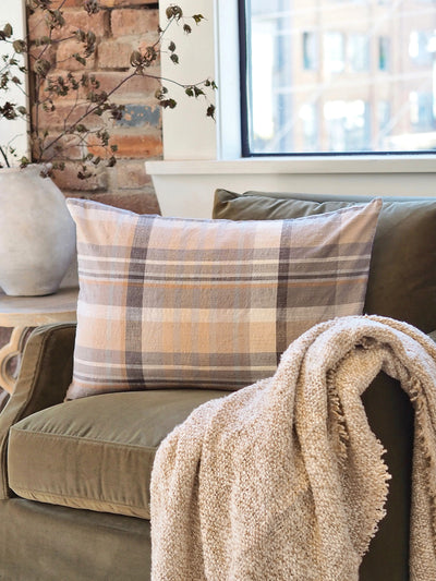 Delacourt Pillow | 16x24