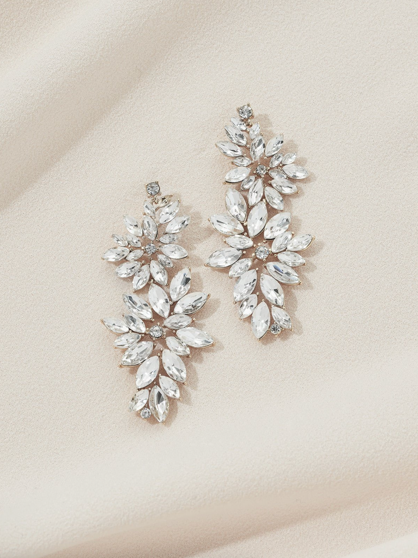 Flora Drops - The Cross Decor & Design