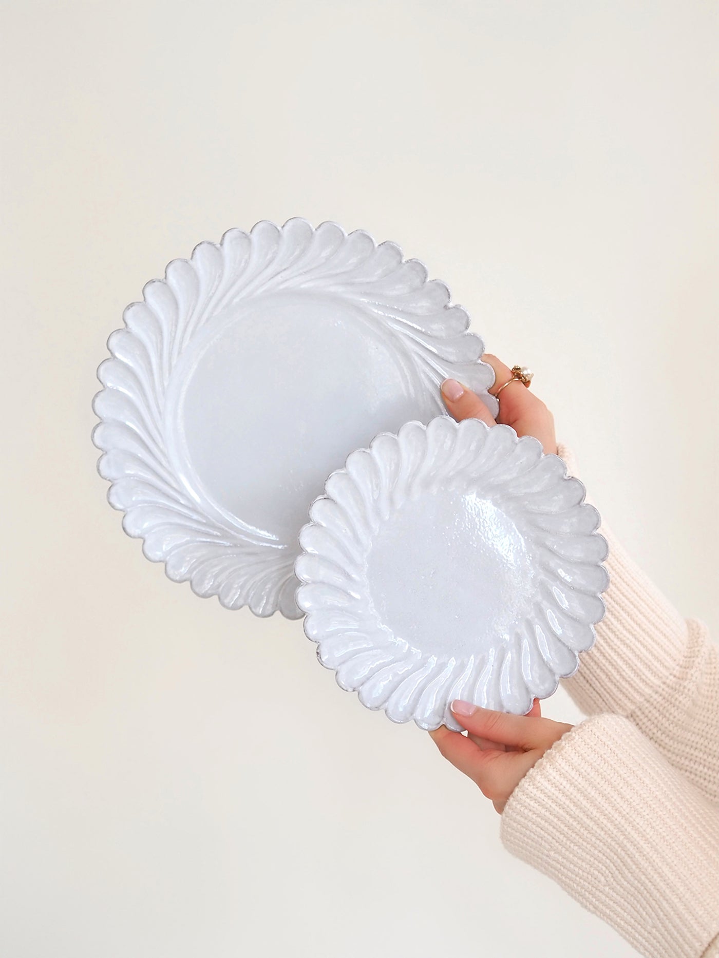 Astier De Villate | Peggy Scalloped Edge Plates - The Cross Decor & Design