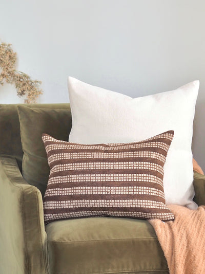 Anika Cream Pillow Knife Edge | 22x22