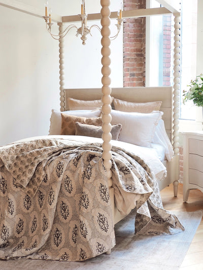 Vivian Scalloped Fog Pillow | 21x12