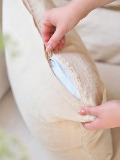 Lina Pampas Pillow | 20x20