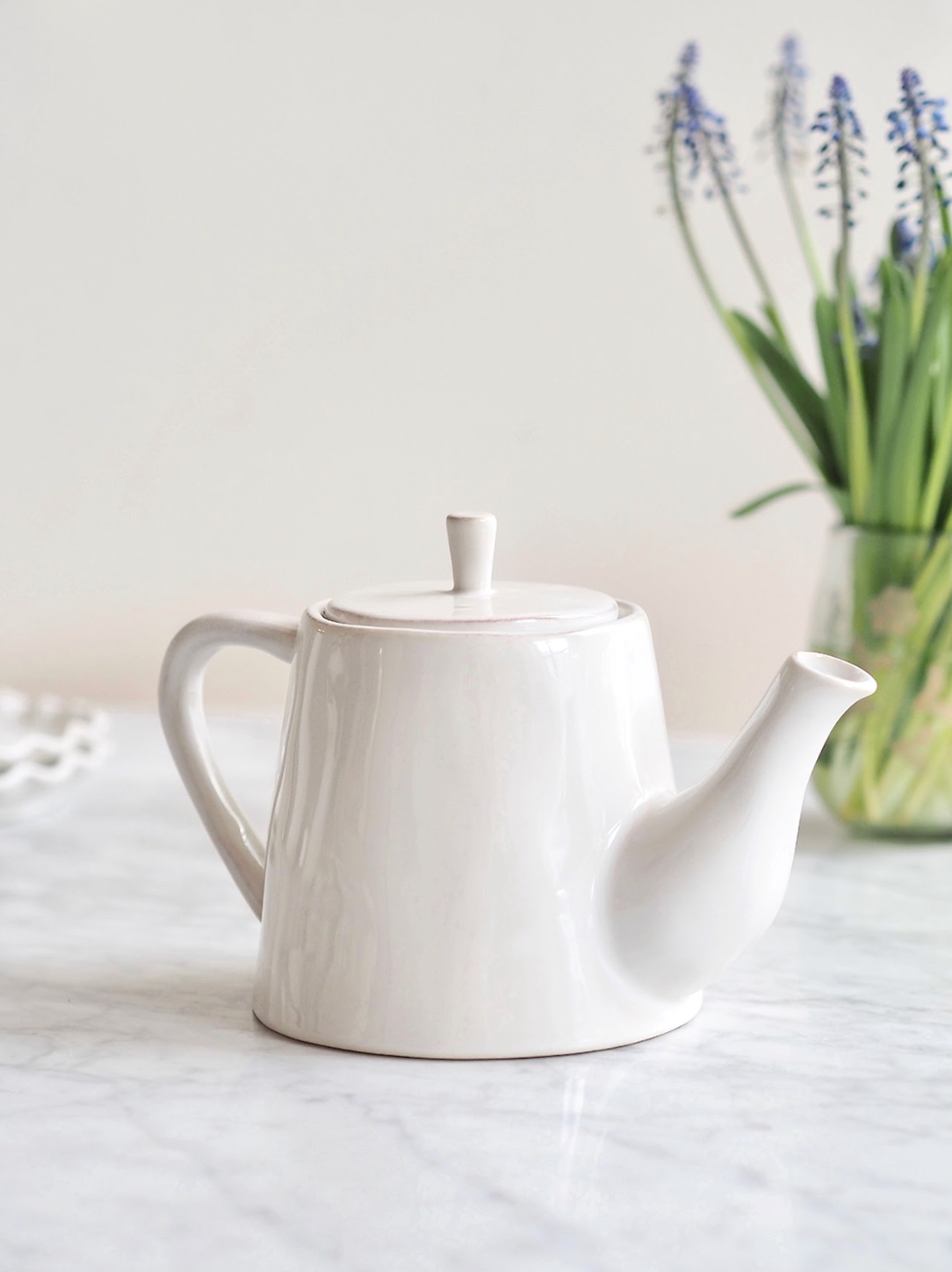Nyla Teapot - The Cross Decor & Design