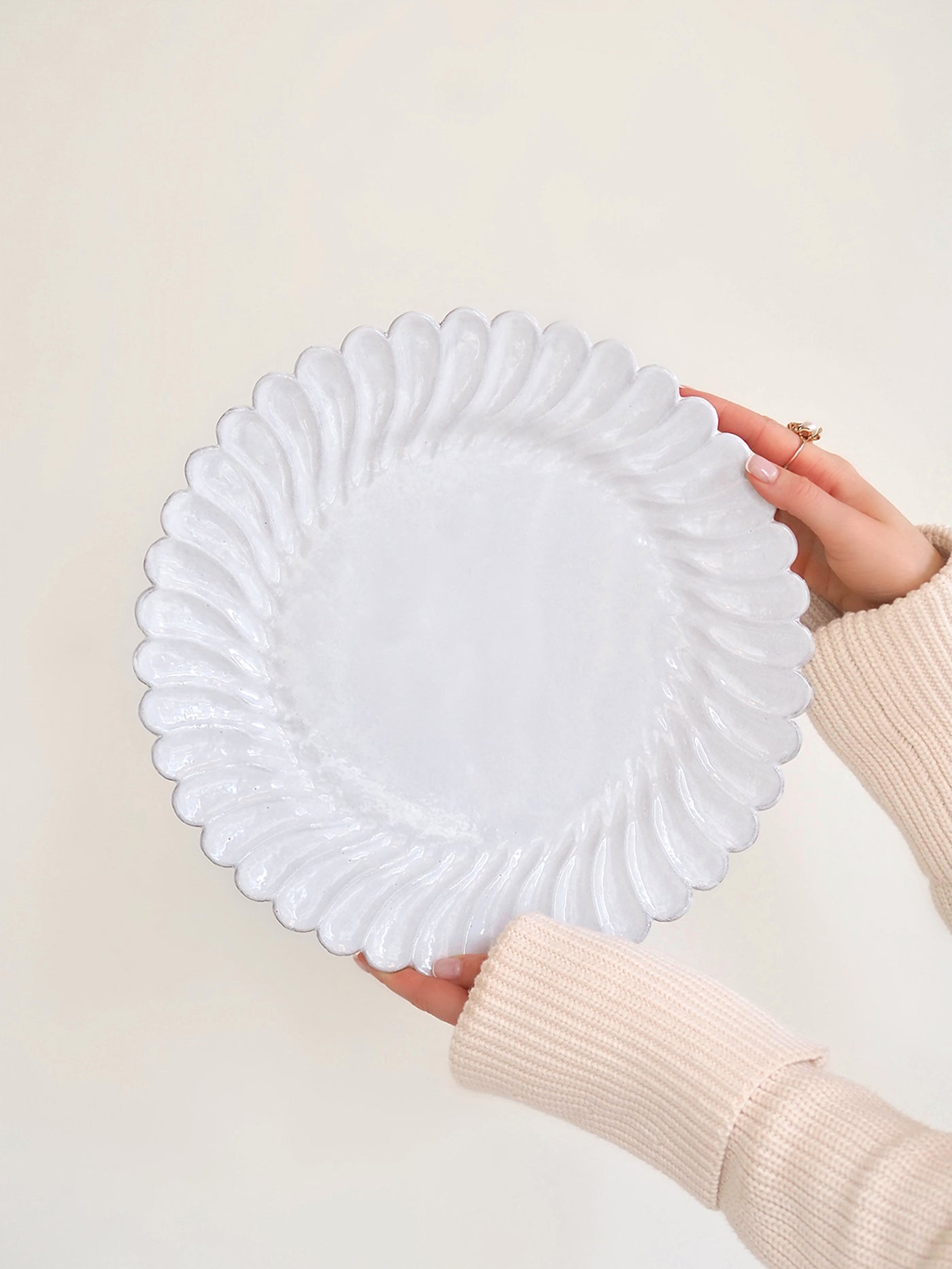Astier De Villate | Peggy Scalloped Edge Plates - The Cross Decor & Design