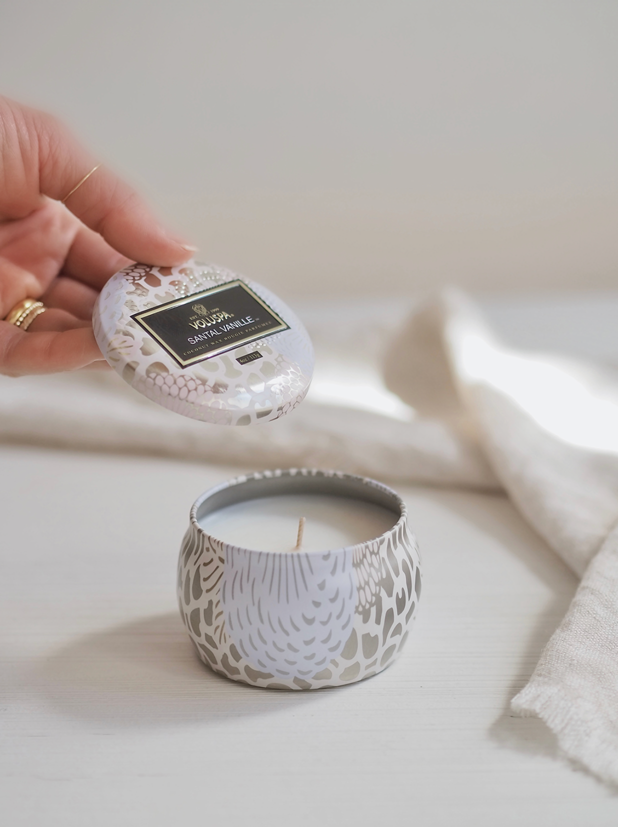 Santal Vanille Mini Tin Candle - The Cross Decor & Design