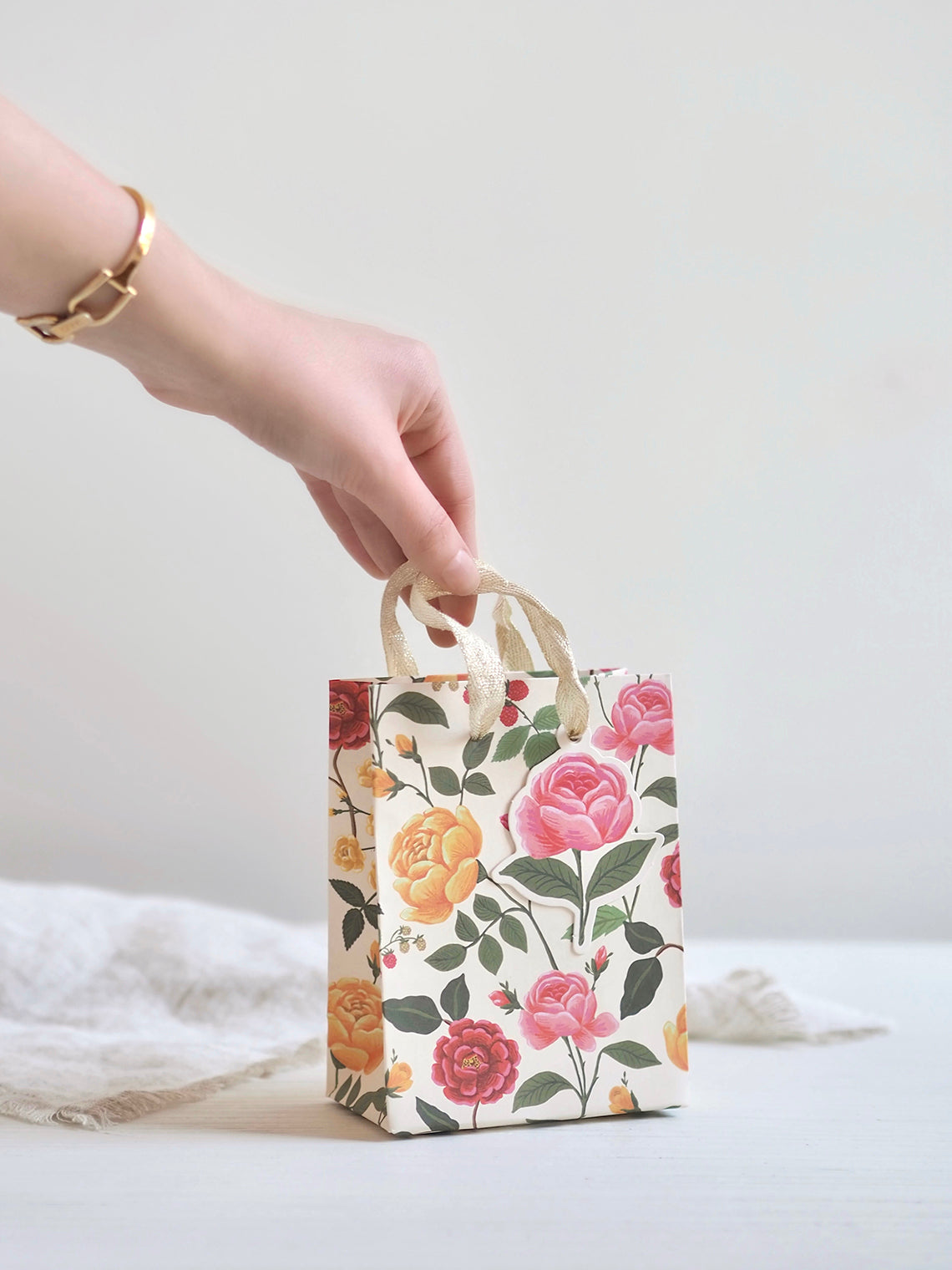 Roses Gift Bag | Small