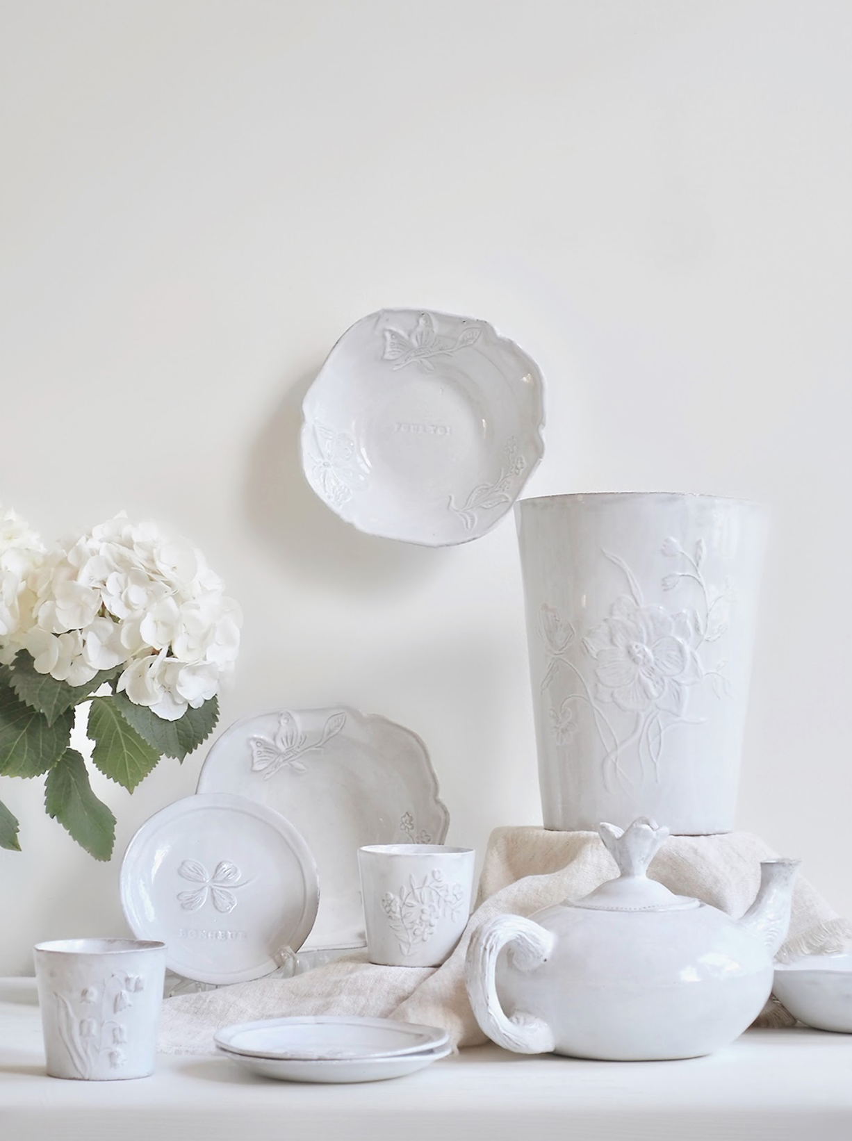 Fleurs Teapot - The Cross Decor & Design